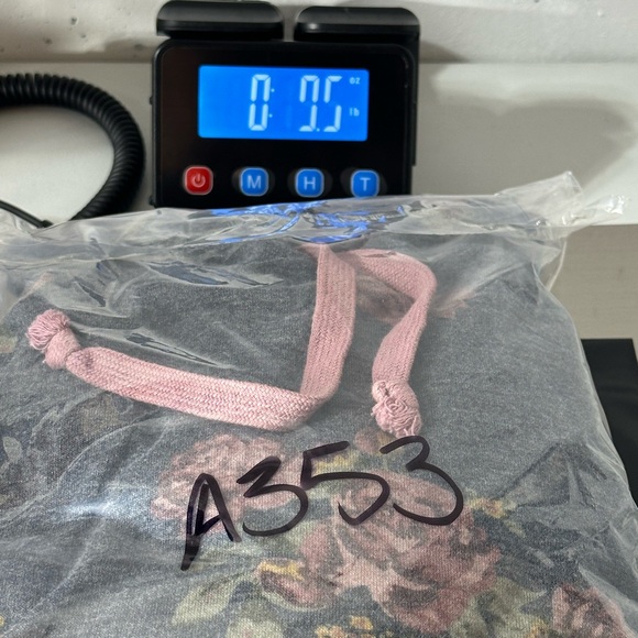 Latched Mama Floral Pattern Long Sleeve Breastfeeding Lightweight Hoodie Size XS - Picture 9 of 11